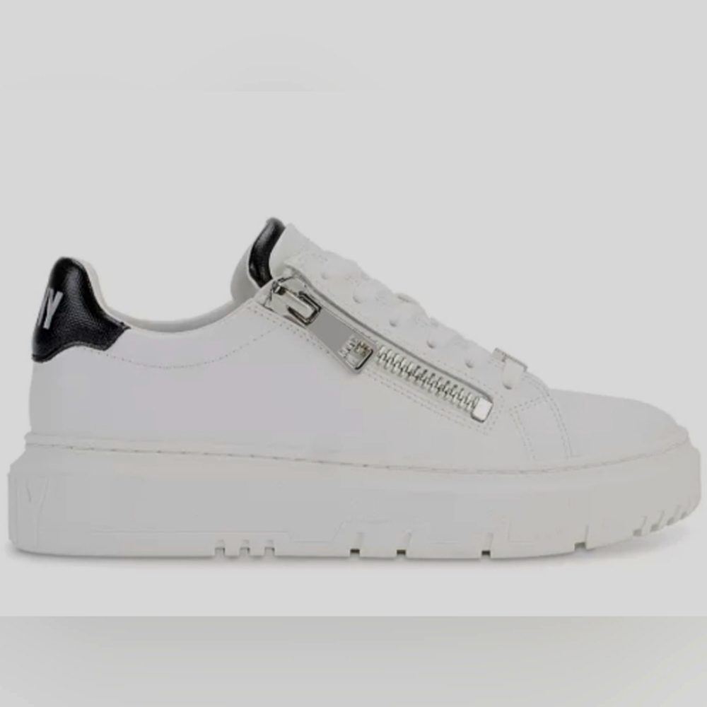 DKNY's Matti sneakers 9M